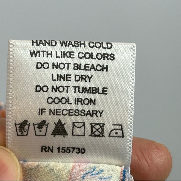 Rose + Olive Floral Multicoloured Blouse Size 2X - Picture 9 of 10